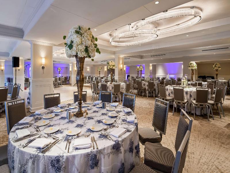 Doubletree Bloomfield Hills Detroit image