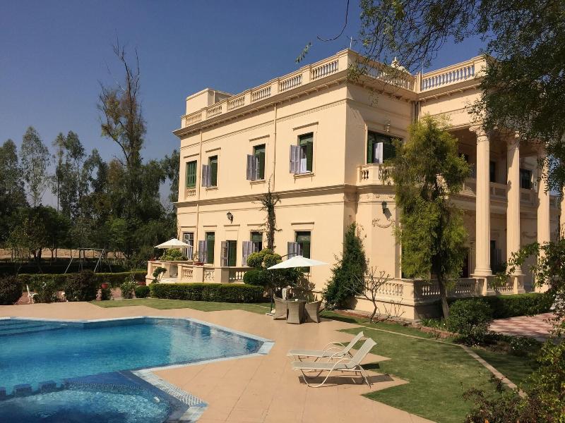 Welcomheritage Sheikhpura Kothi — exterior view
