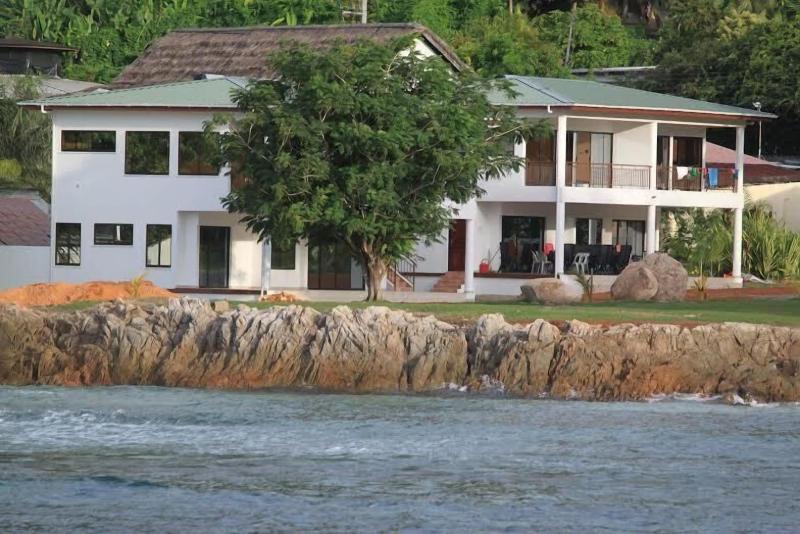 Beach Cottages image