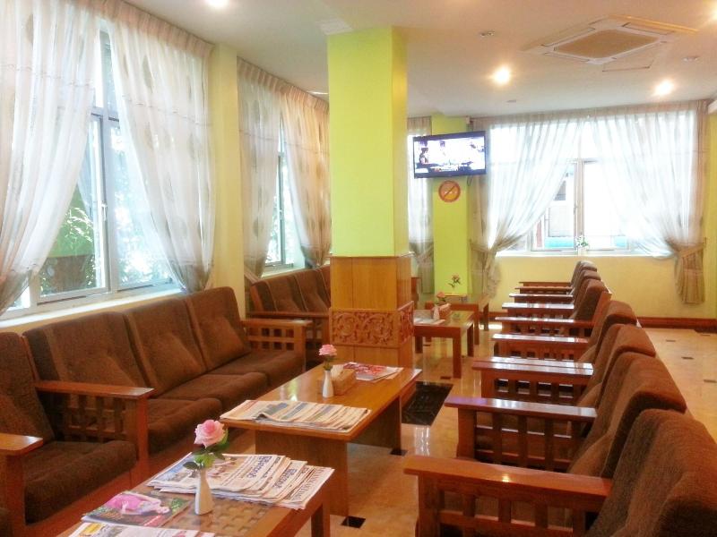 Grand Laurel Hotel image