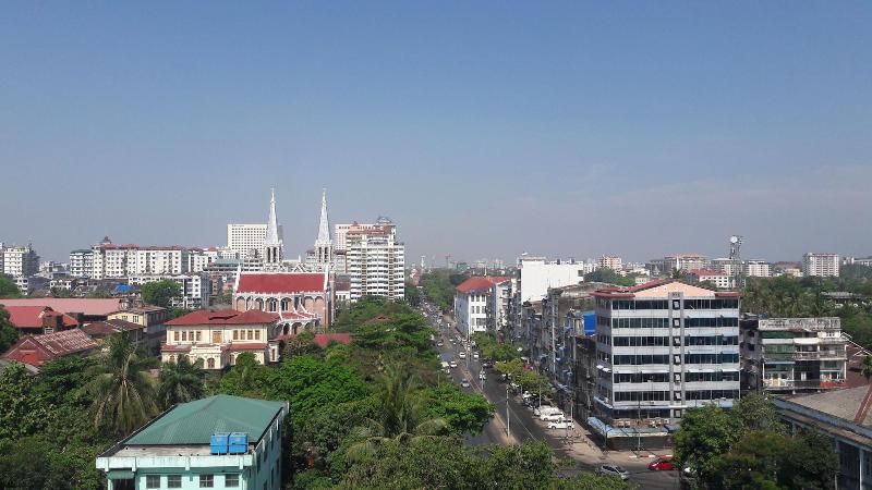 Grand Laurel Hotel image