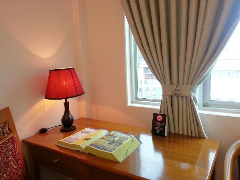 Grand Laurel Hotel image