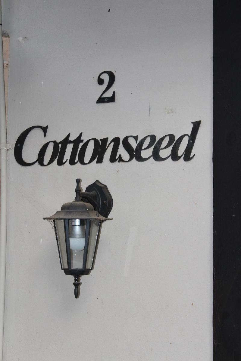 Cottonwood Guesthouse — general view