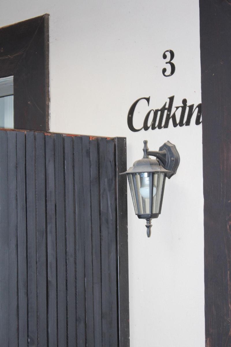 Cottonwood Guesthouse image