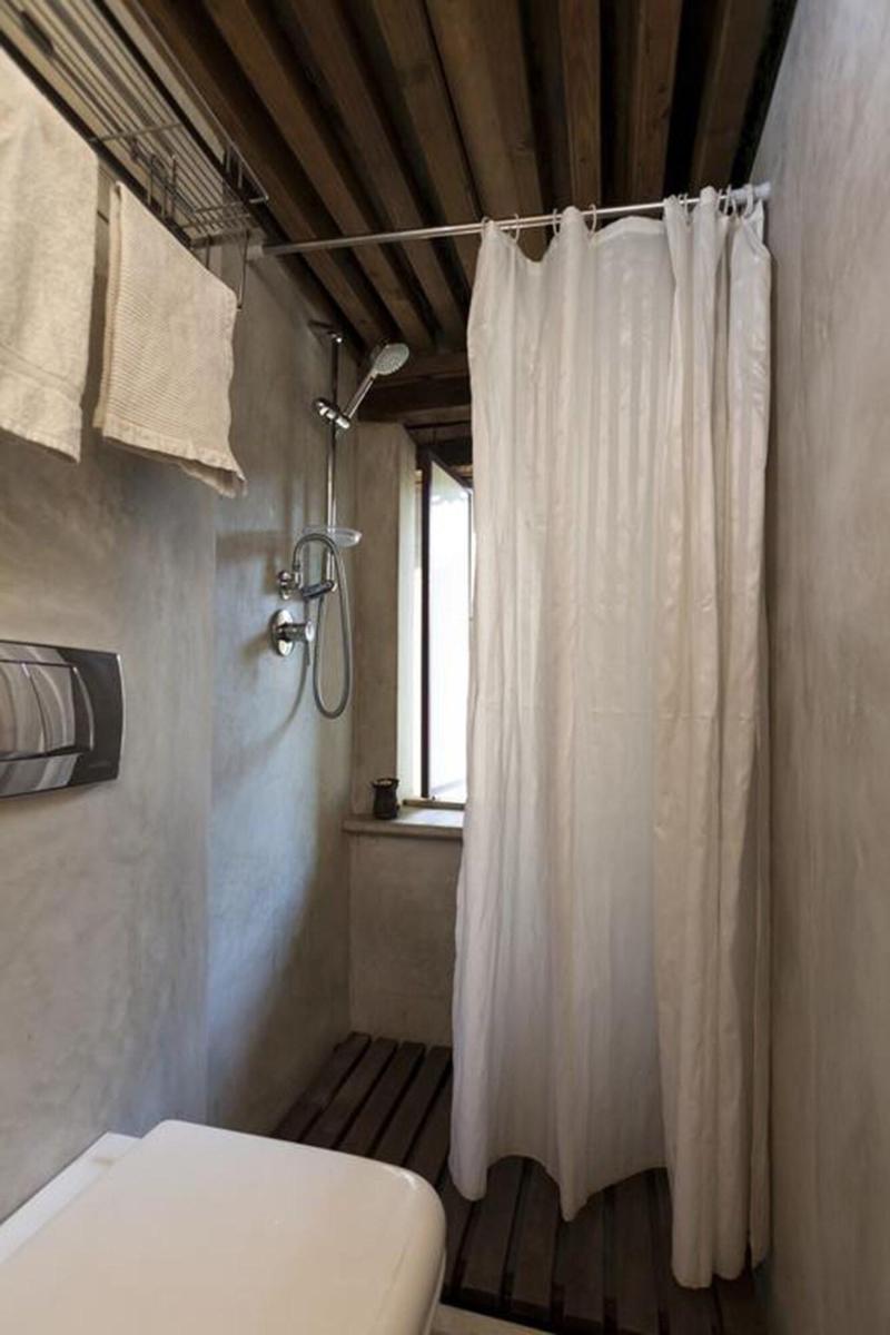 Traditional Homes Swotha image