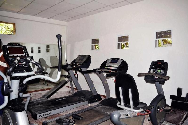 Clen Phil Hotels And Suites image