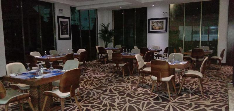 Summerset Continental Hotel By Usuma