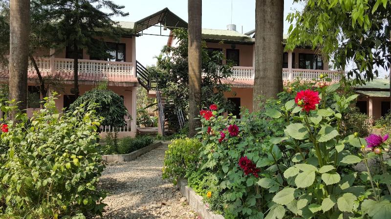 Sauraha Resort image