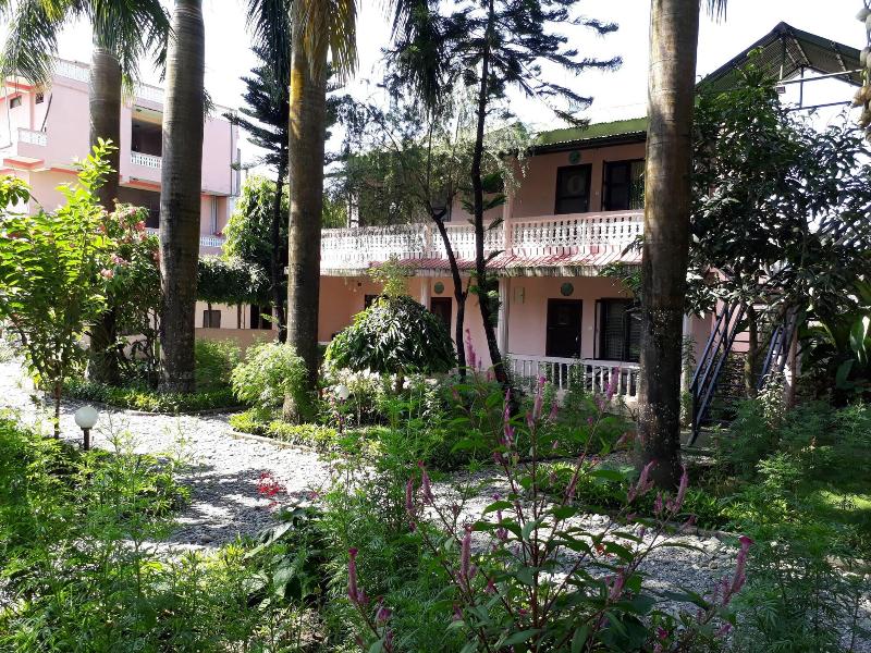 Sauraha Resort image