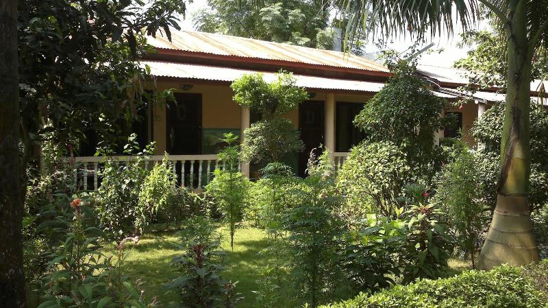 Sauraha Resort image