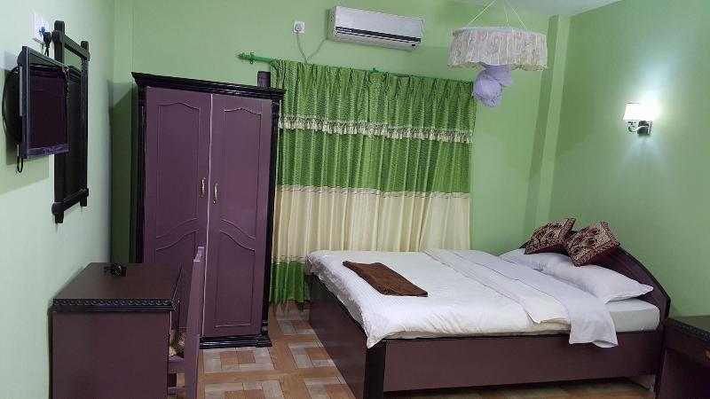 Sauraha Resort image