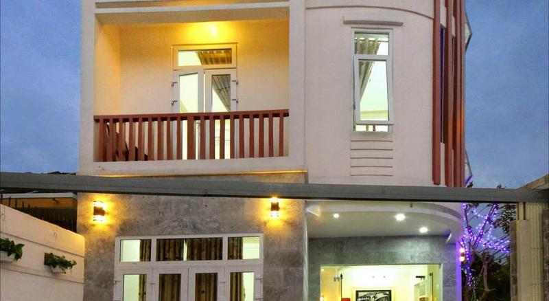 Center Homestay image
