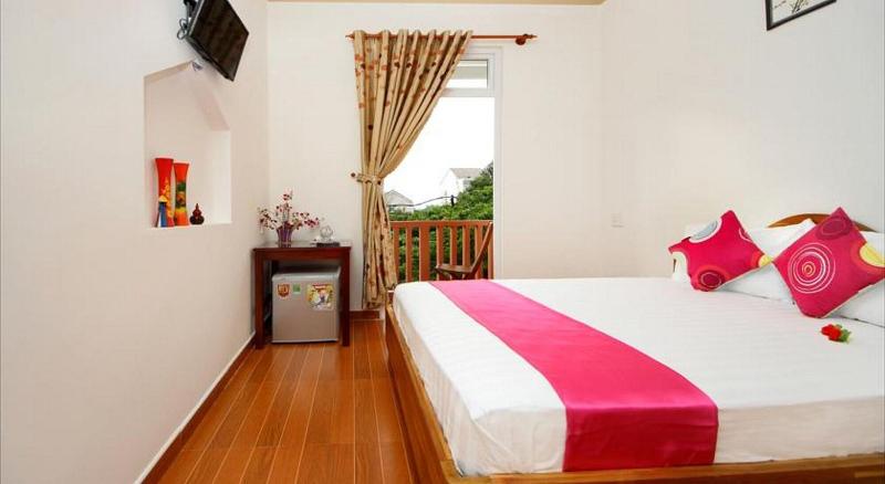 Center Homestay image