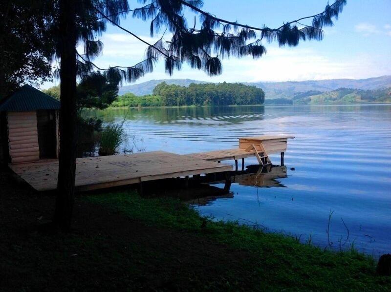Lake Bunyonyi Eco Resort image