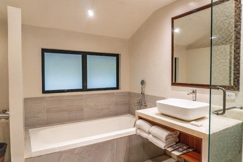 Golden Sands Destination Resorts image