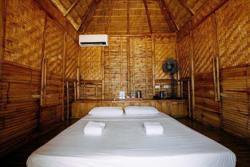 Golden Sands Destination Resorts image