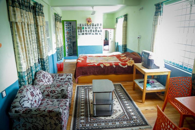 Green Home Apartment For Rent image