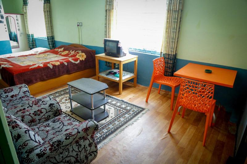 Green Home Apartment For Rent image
