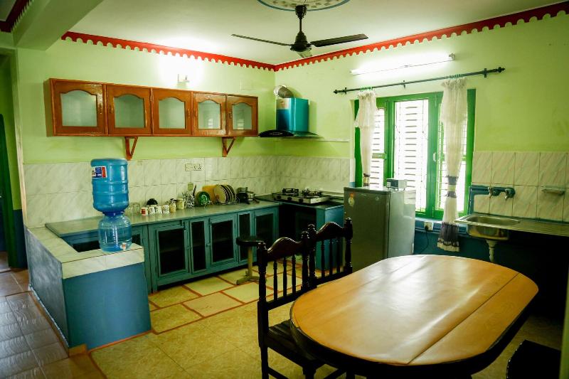Green Home Apartment For Rent image