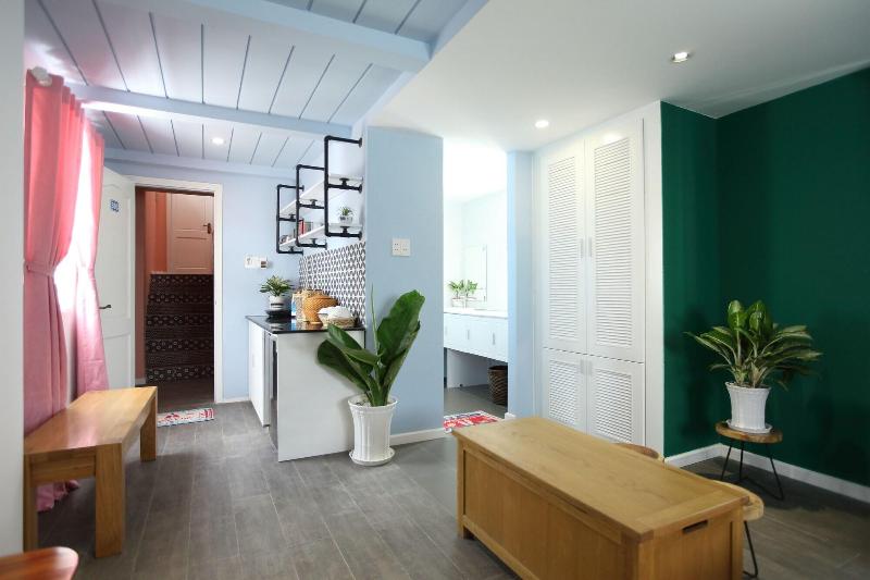 Sleepbox Hostel Phu Quoc image