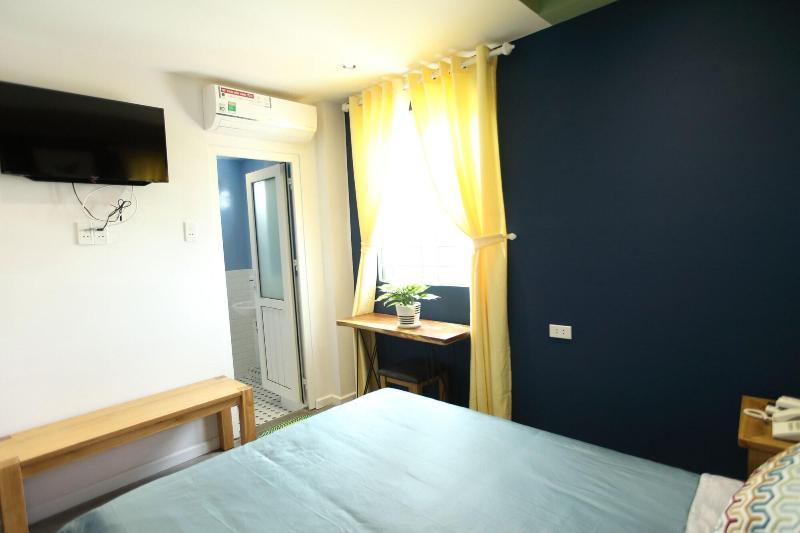 Sleepbox Hostel Phu Quoc image