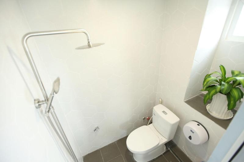 Sleepbox Hostel Phu Quoc image