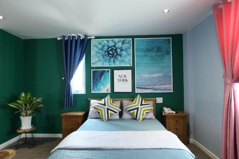 Sleepbox Hostel Phu Quoc image