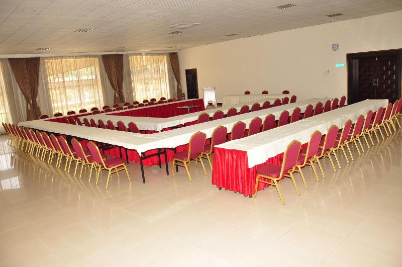 Hotel Brovad Masaka — exterior view
