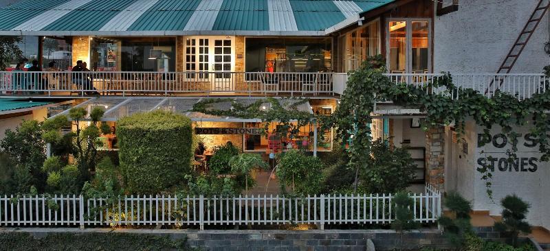 Hotel North House