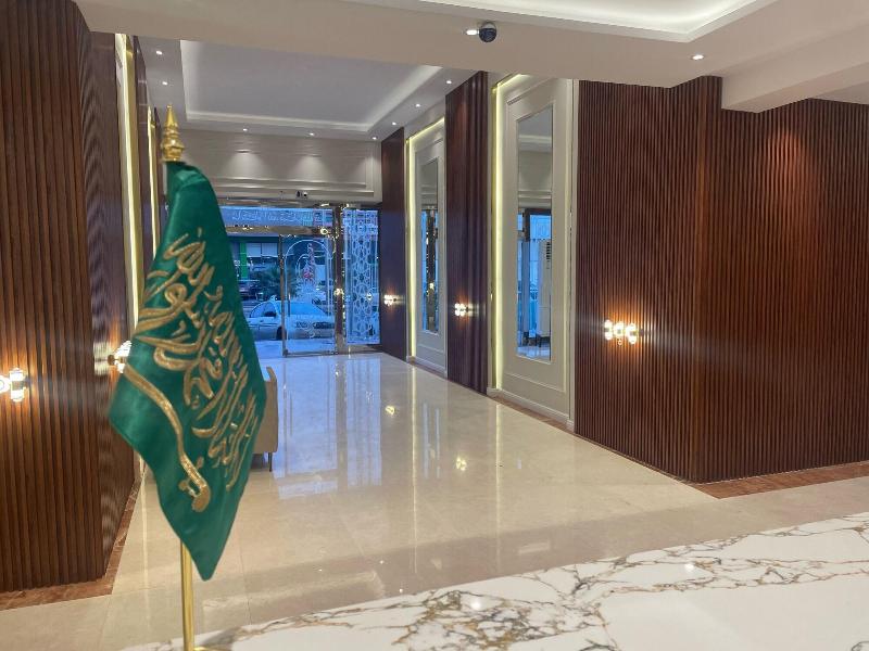 Admire Apart Hotel image