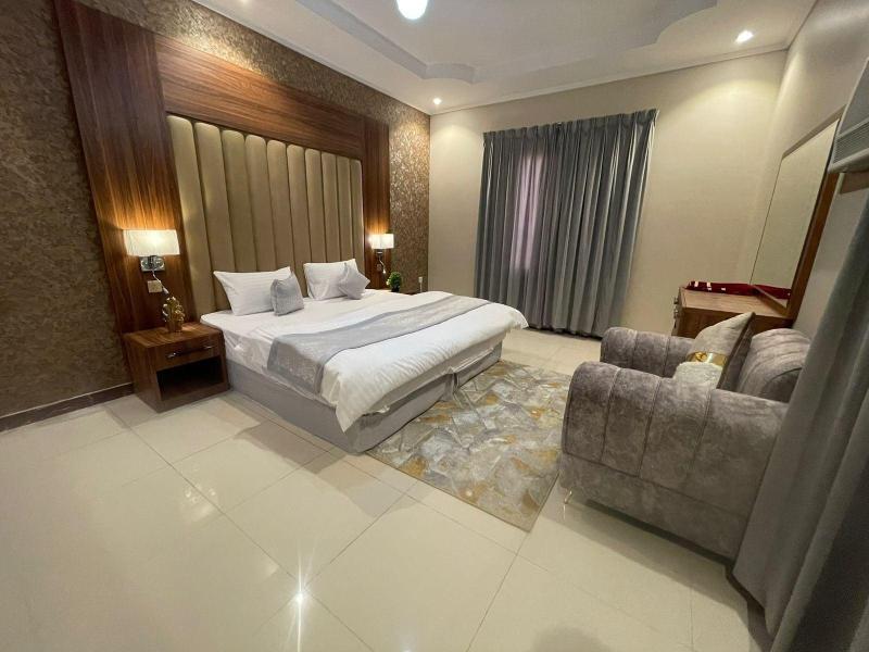 Admire Apart Hotel image