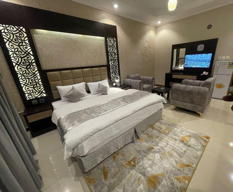 Admire Apart Hotel image
