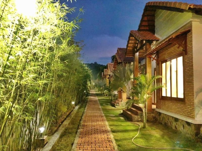 Phu Quoc Bungalow Yen Thanh image