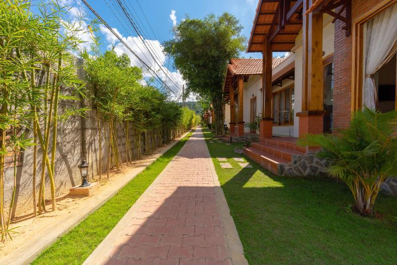 Phu Quoc Bungalow Yen Thanh image