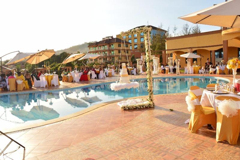 Nican Resort Hotel image