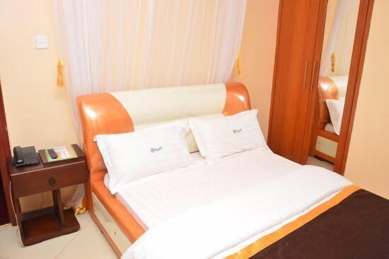 Nican Resort Hotel image