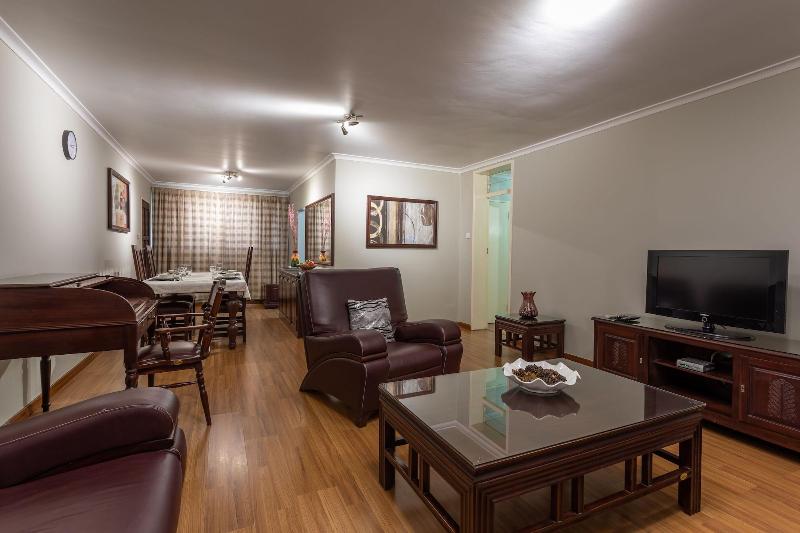 Fallsway Apartments Louden Court image