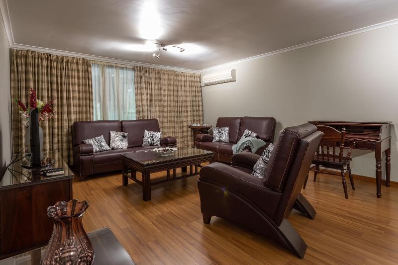 Fallsway Apartments Louden Court image