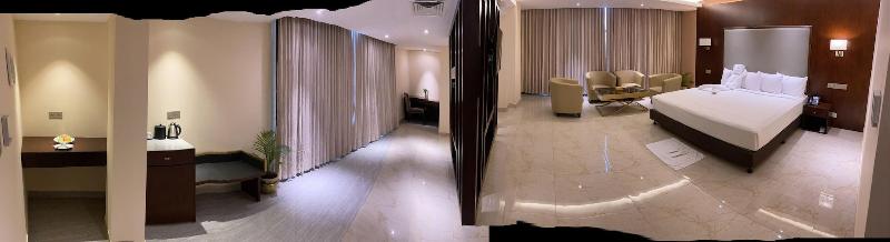 Hotel Tower Inn image