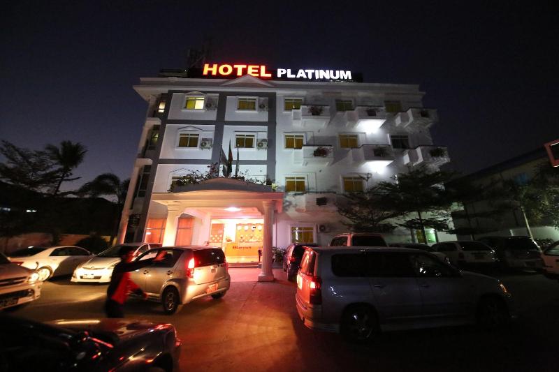 Hotel Platinum Tamwe image