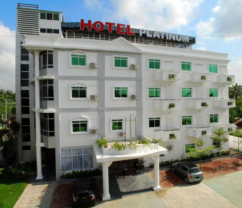 Hotel Platinum Tamwe image