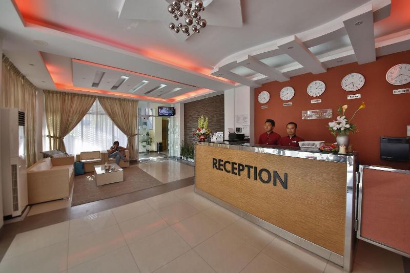 Hotel Platinum Tamwe image