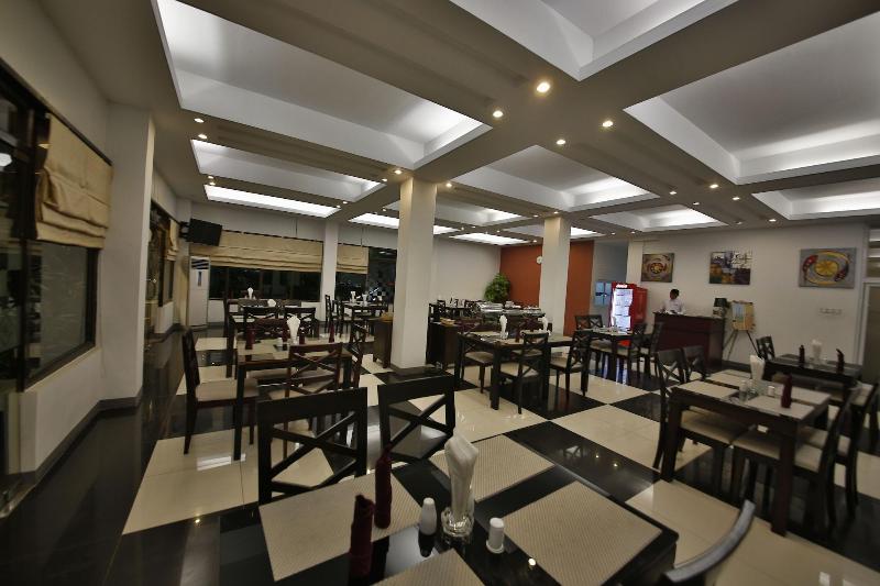 Hotel Platinum Tamwe image