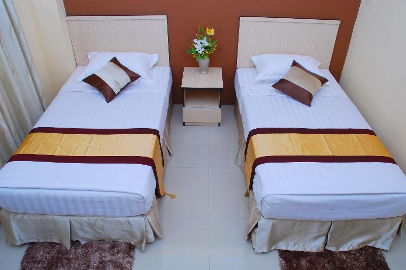 Hotel Platinum Tamwe image