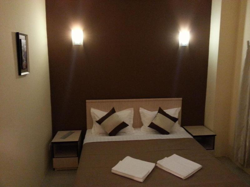 Hotel Platinum Tamwe image