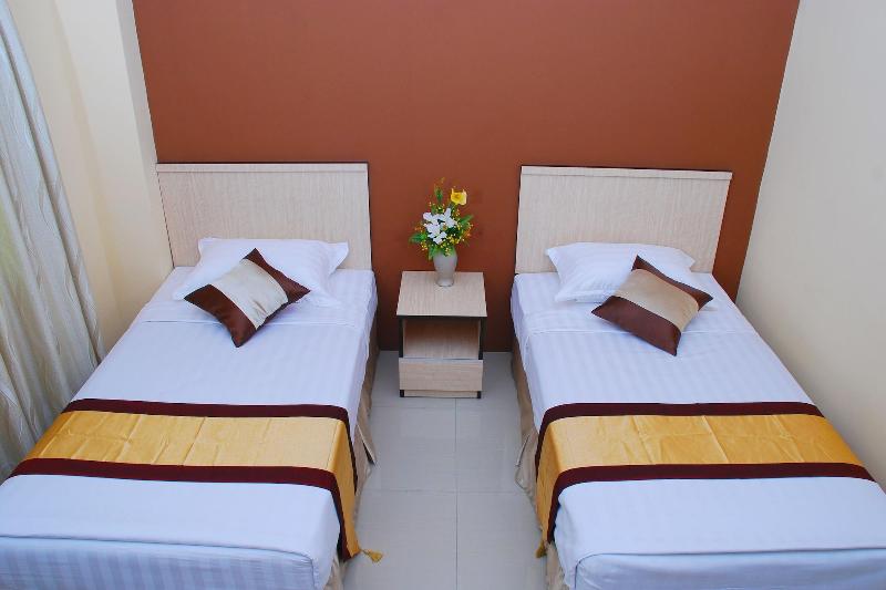 Hotel Platinum Tamwe image