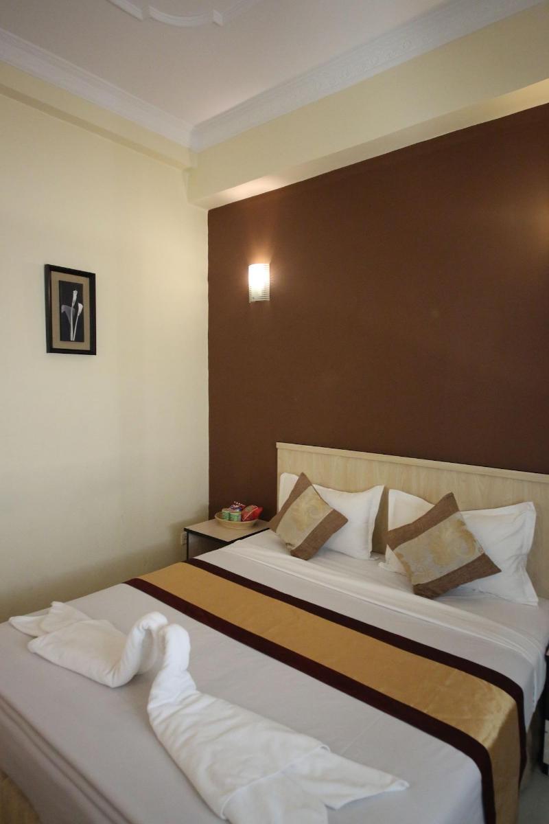 Hotel Platinum Tamwe image