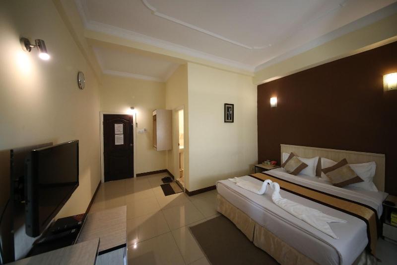 Hotel Platinum Tamwe image