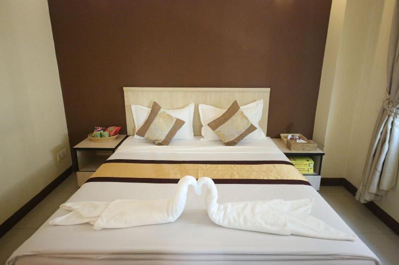 Hotel Platinum Tamwe image