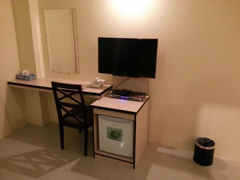 Hotel Platinum Tamwe image